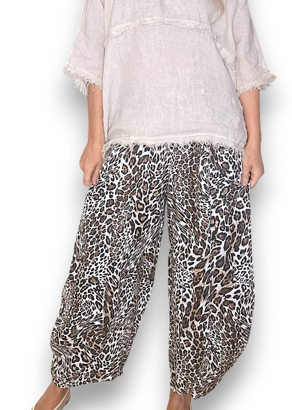 Helga May | White Leopard Barrel Linen Pants
