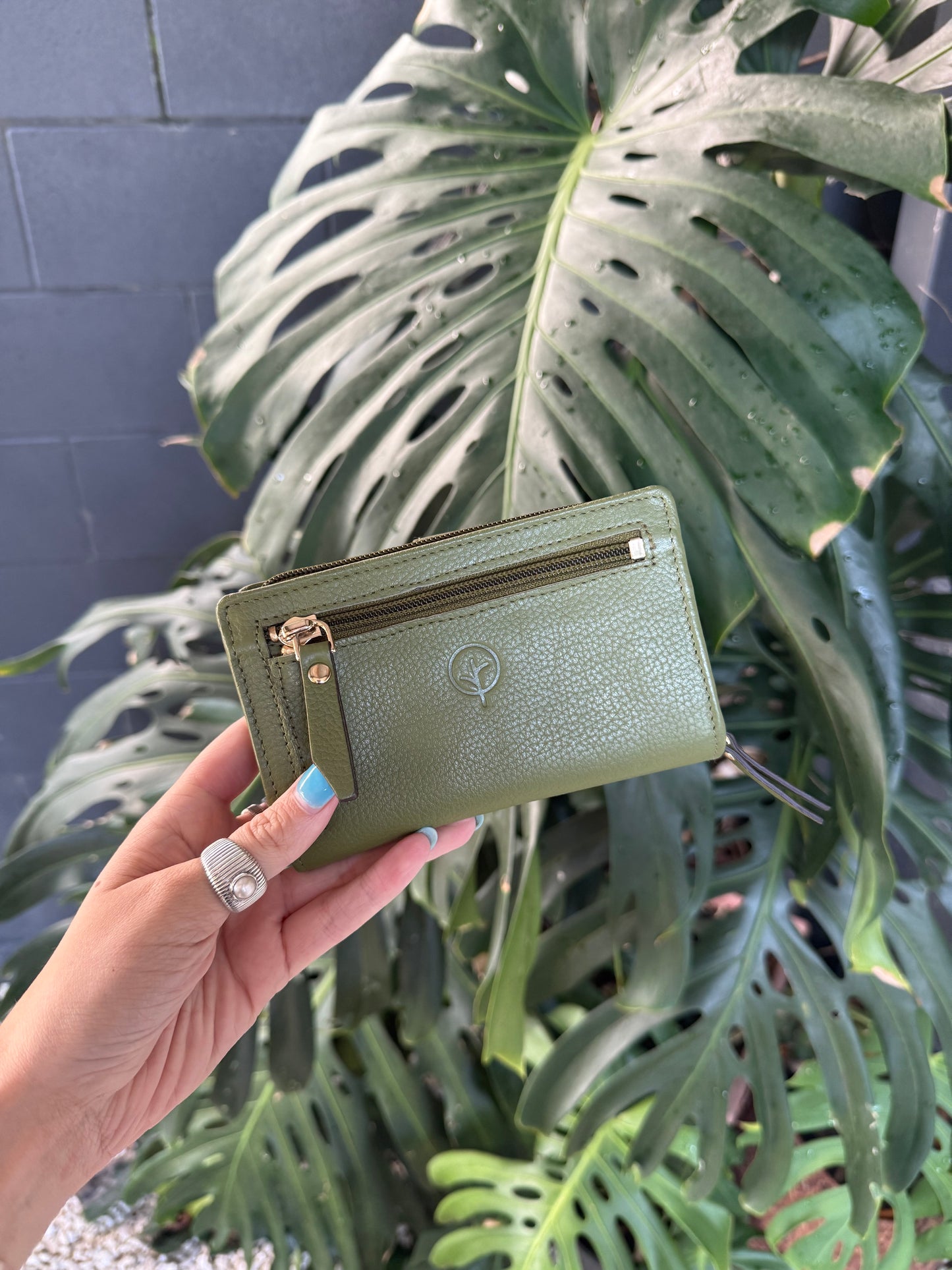 Second Nature | Womens Medium Wallet - Green