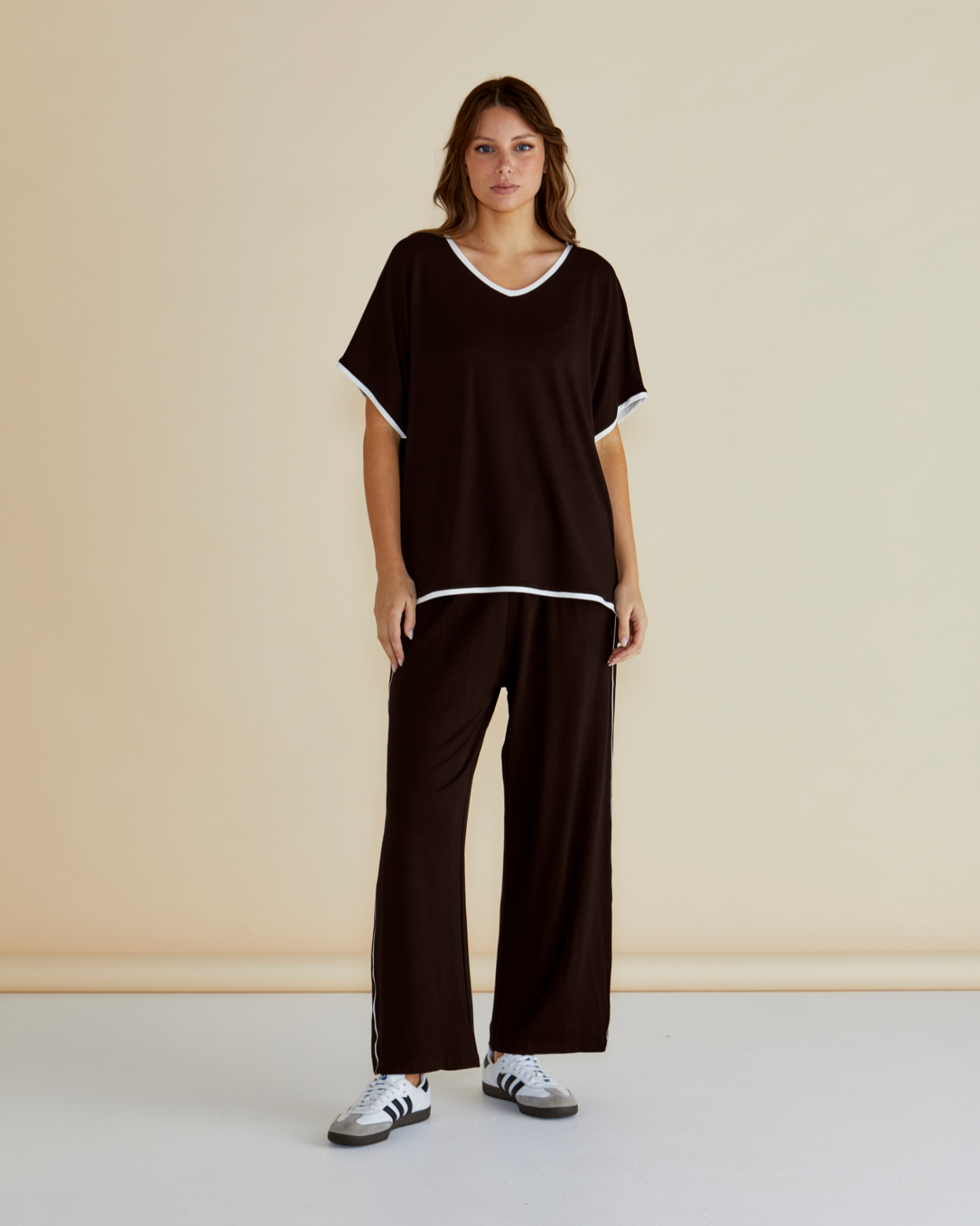 Betty Basics | Clara Tee - Chocolate