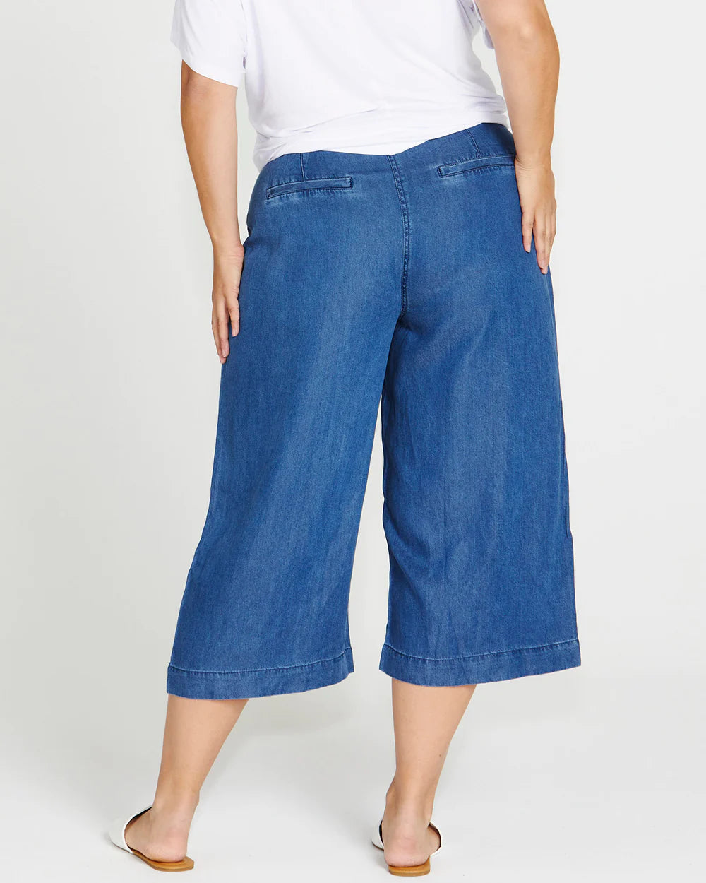 Betty Basics | Antique Indigo - Apollo Bay Lyocell Crop Pant Curve