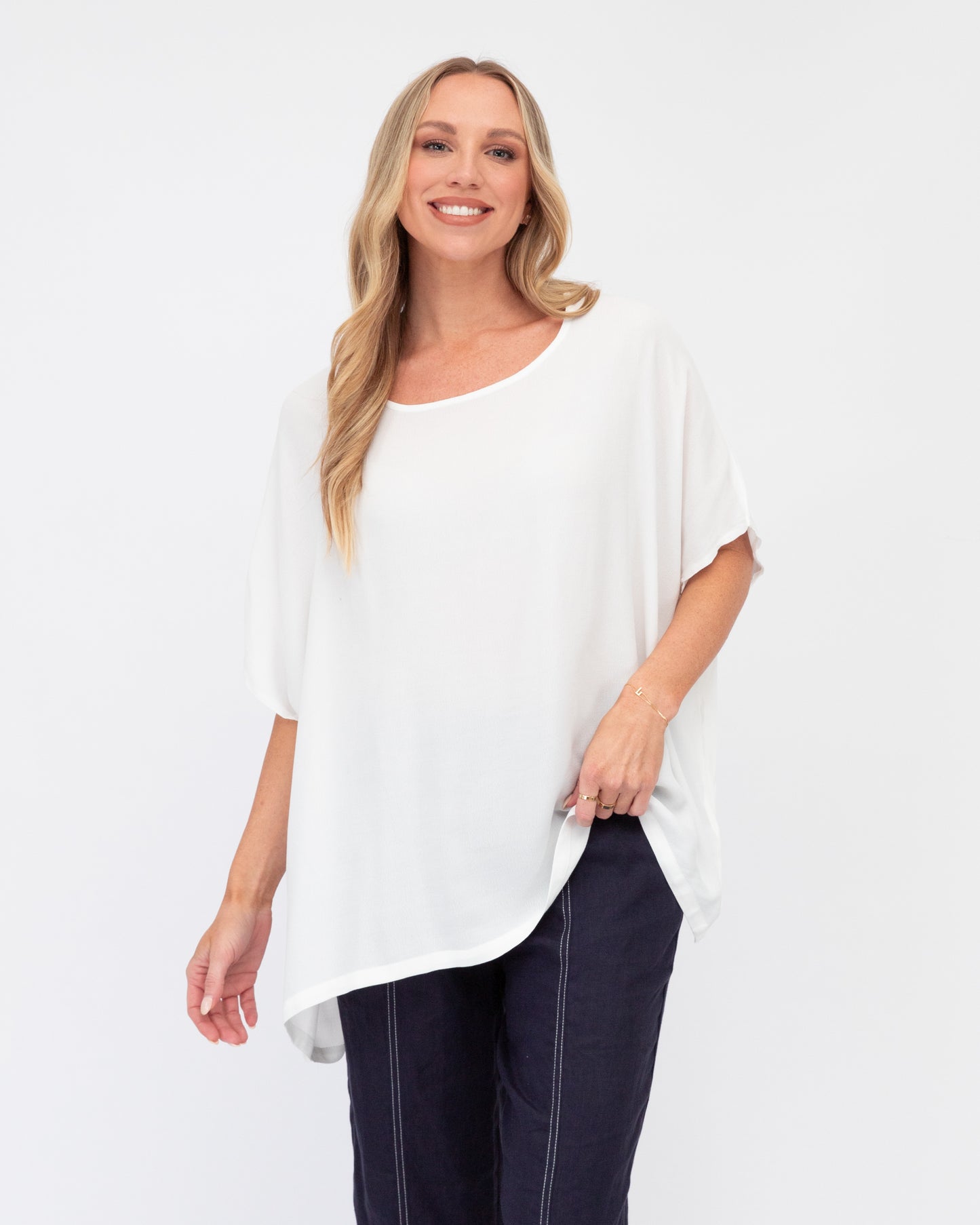Label Of Love | Alyssa White Top