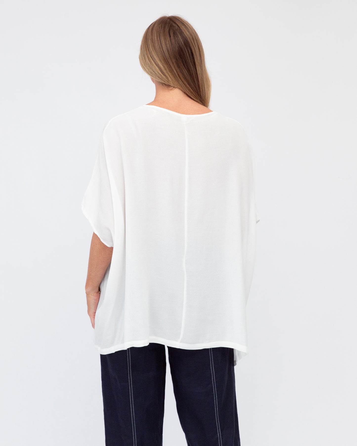 Label Of Love | Alyssa White Top