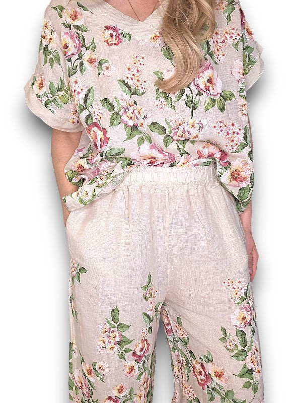 Helga May | Beige Ruby Blossom Top