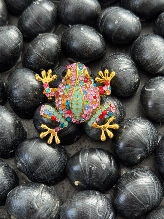 The Cottage Collection | Frank Brooche