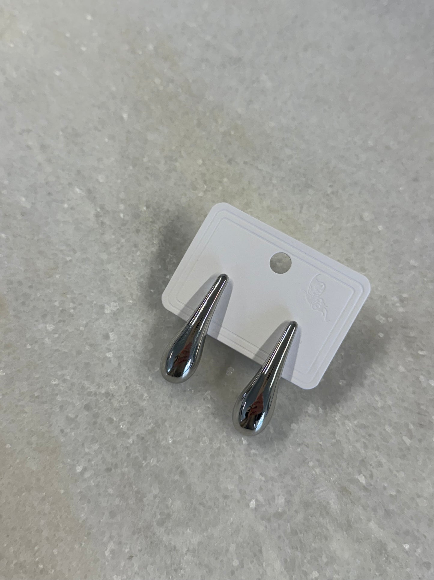 The Cottage Collection | Non-Tarnish Ella Earrings - Silver