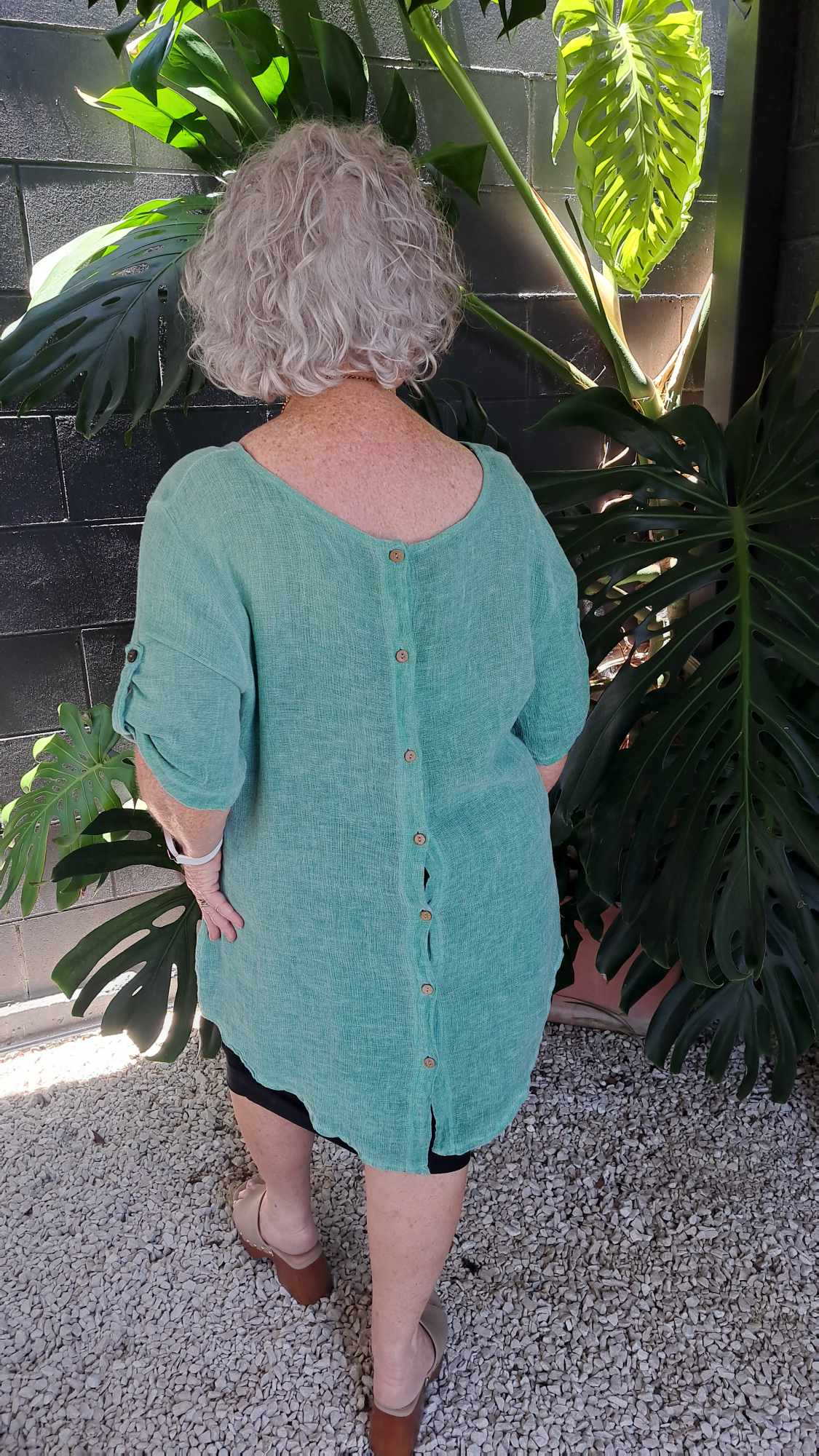 The Cottage Collection | Green Vintage Wash Dipped Top