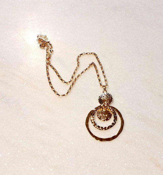 The Cottage Collection - Gold - Cleo Circle Necklace