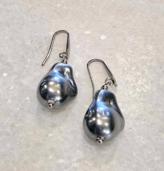 The Cottage Collection | Silvery/Silver - Pearl Drops