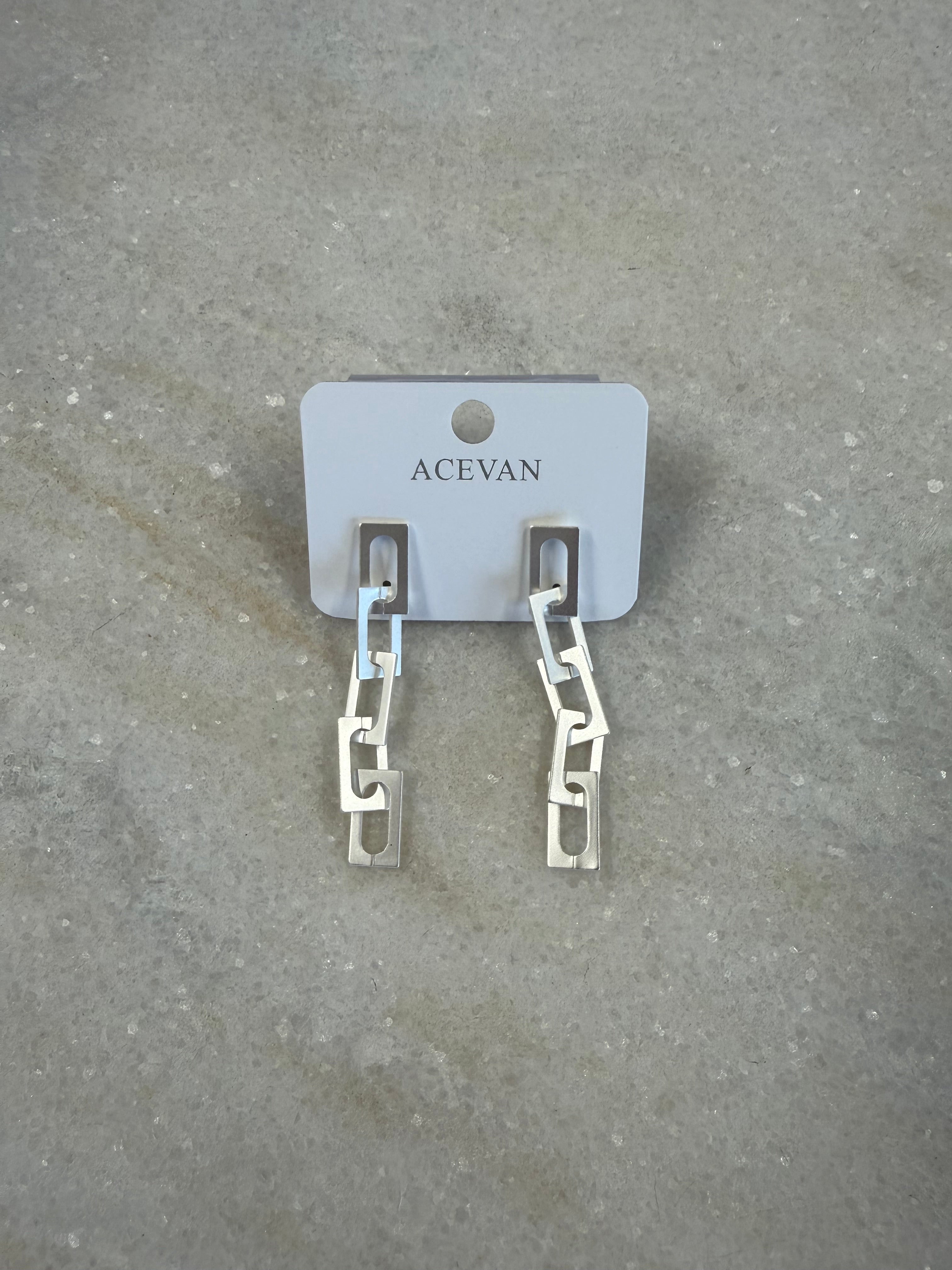 The Cottage Collection | Non-Tarnish  Zig zag Earrings - Silver