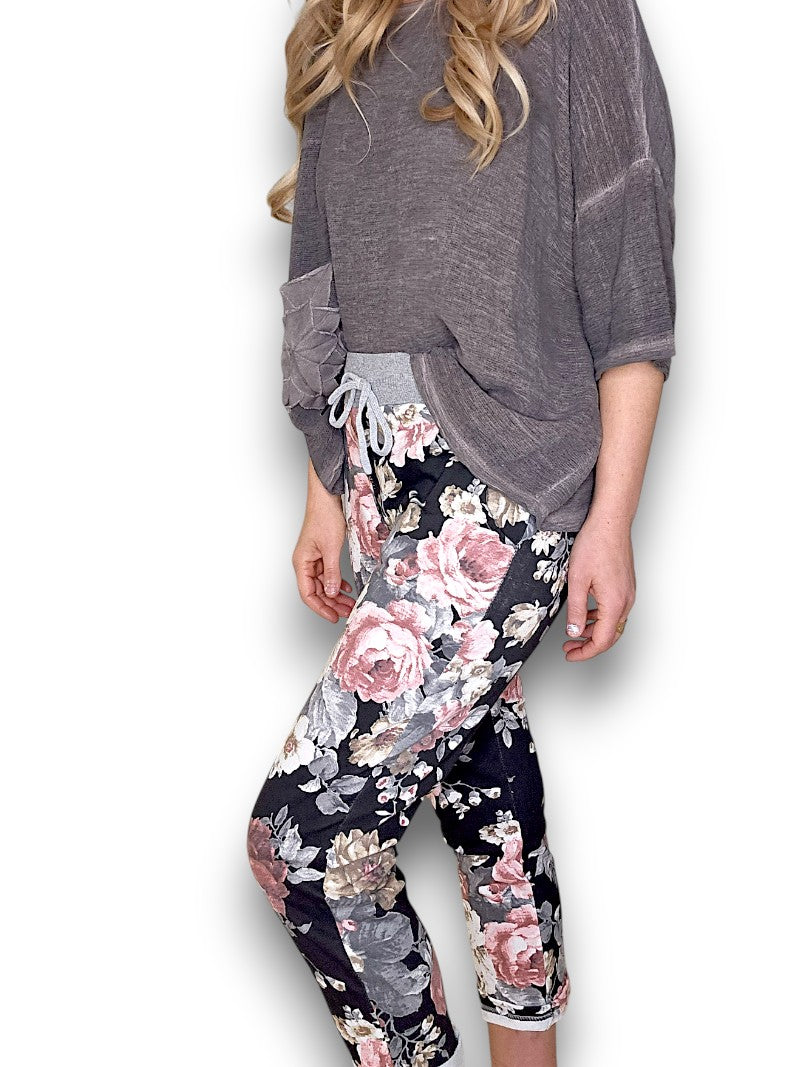 Helga May | Scarlett Rose Jogger