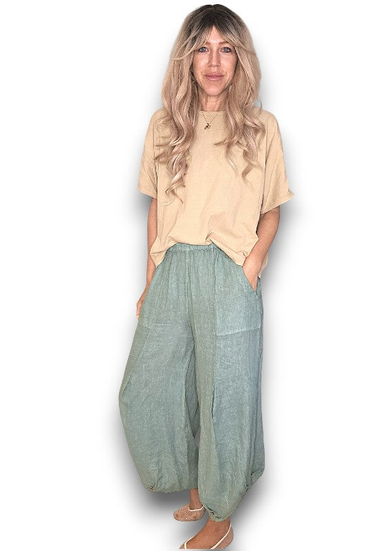 Helga May | Sage Mini Button Linen Pant