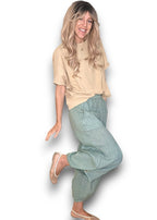 Helga May | Sage Mini Button Linen Pant