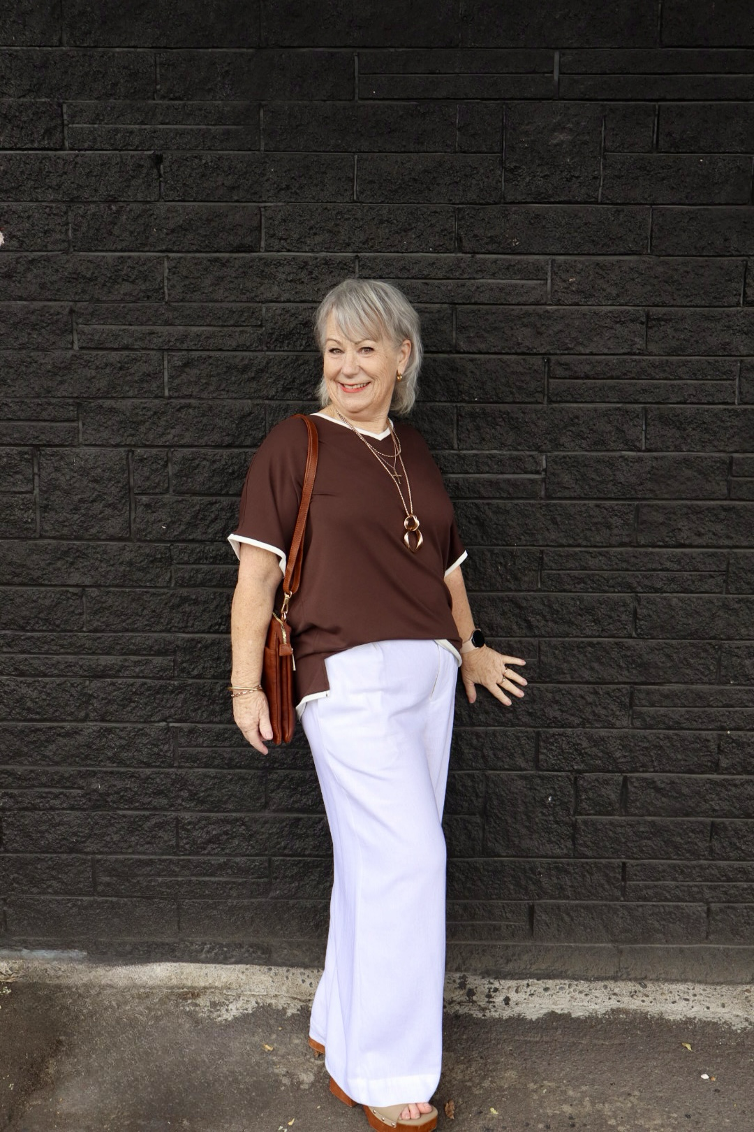 Betty Basics | Clara Tee - Chocolate