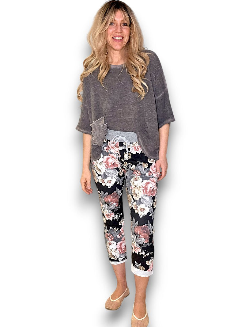 Helga May | Scarlett Rose Jogger