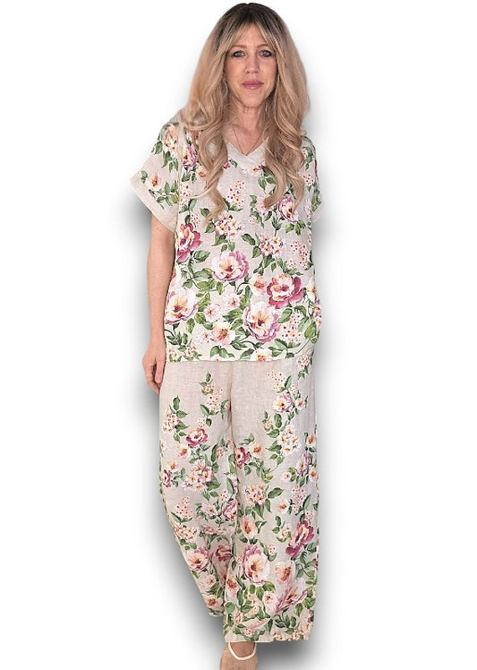 Helga May | Beige Ruby Blossom Top