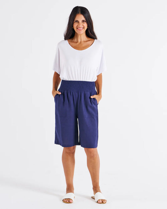 Betty Basics | Navy - Lee Bermunda Short