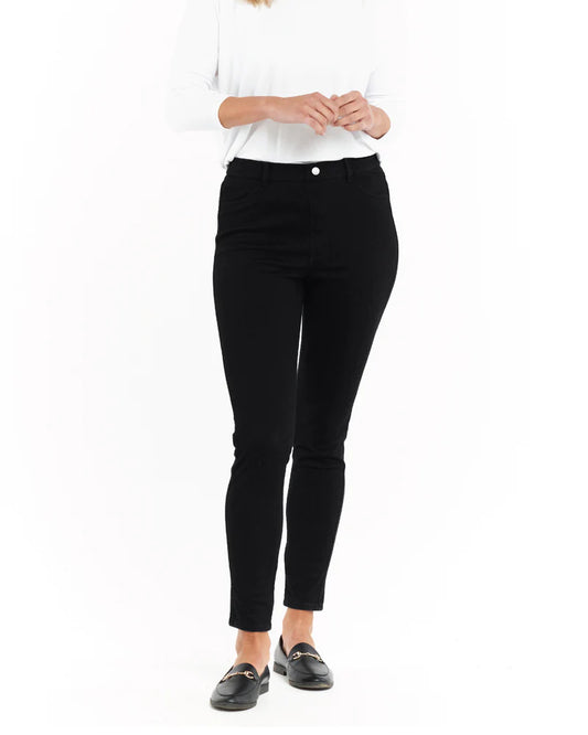 Betty Basics | Black Stanford Stretch Denim Jeggings Curve