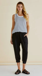 Betty Basics | Tokyo 3/4 Pant - Black