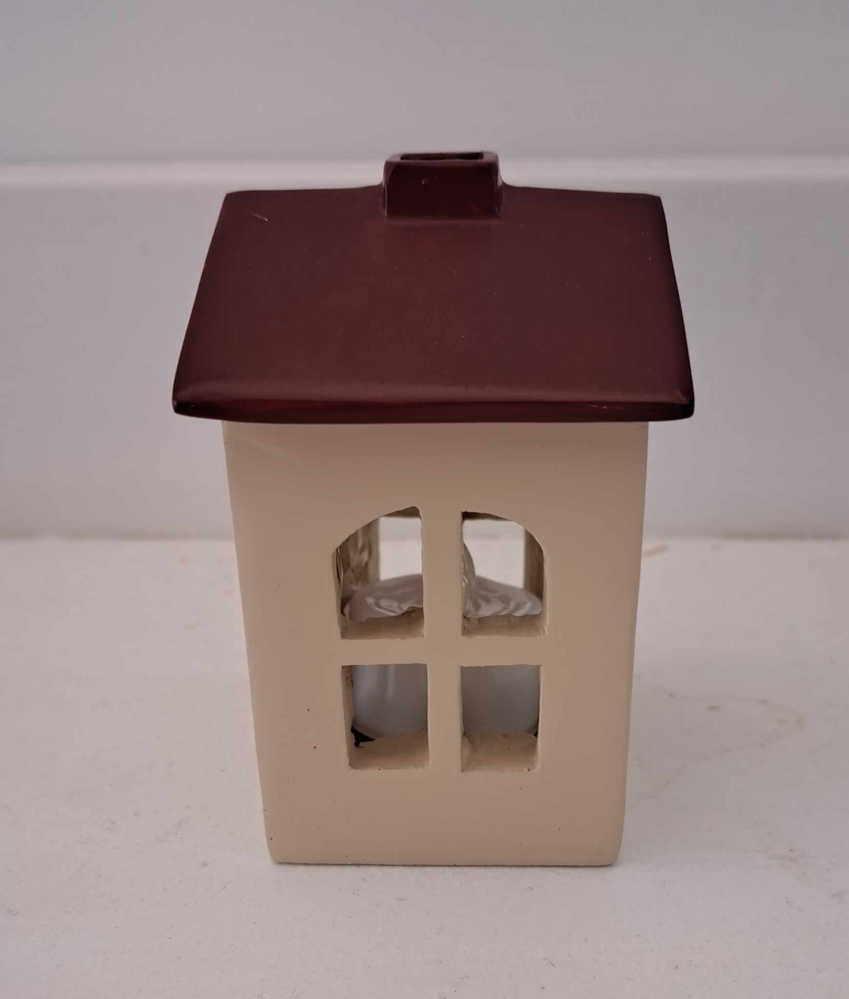 The Cottage Collection | Cream Tealight House