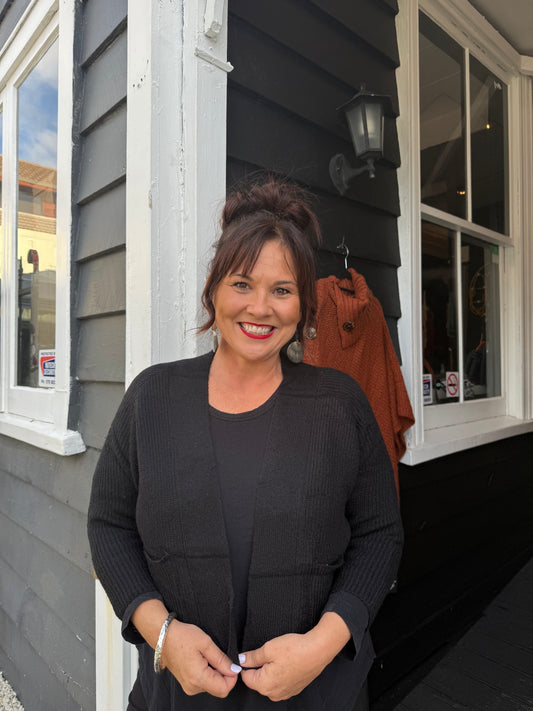 The Cottage Collection | Bree Cardi - Black