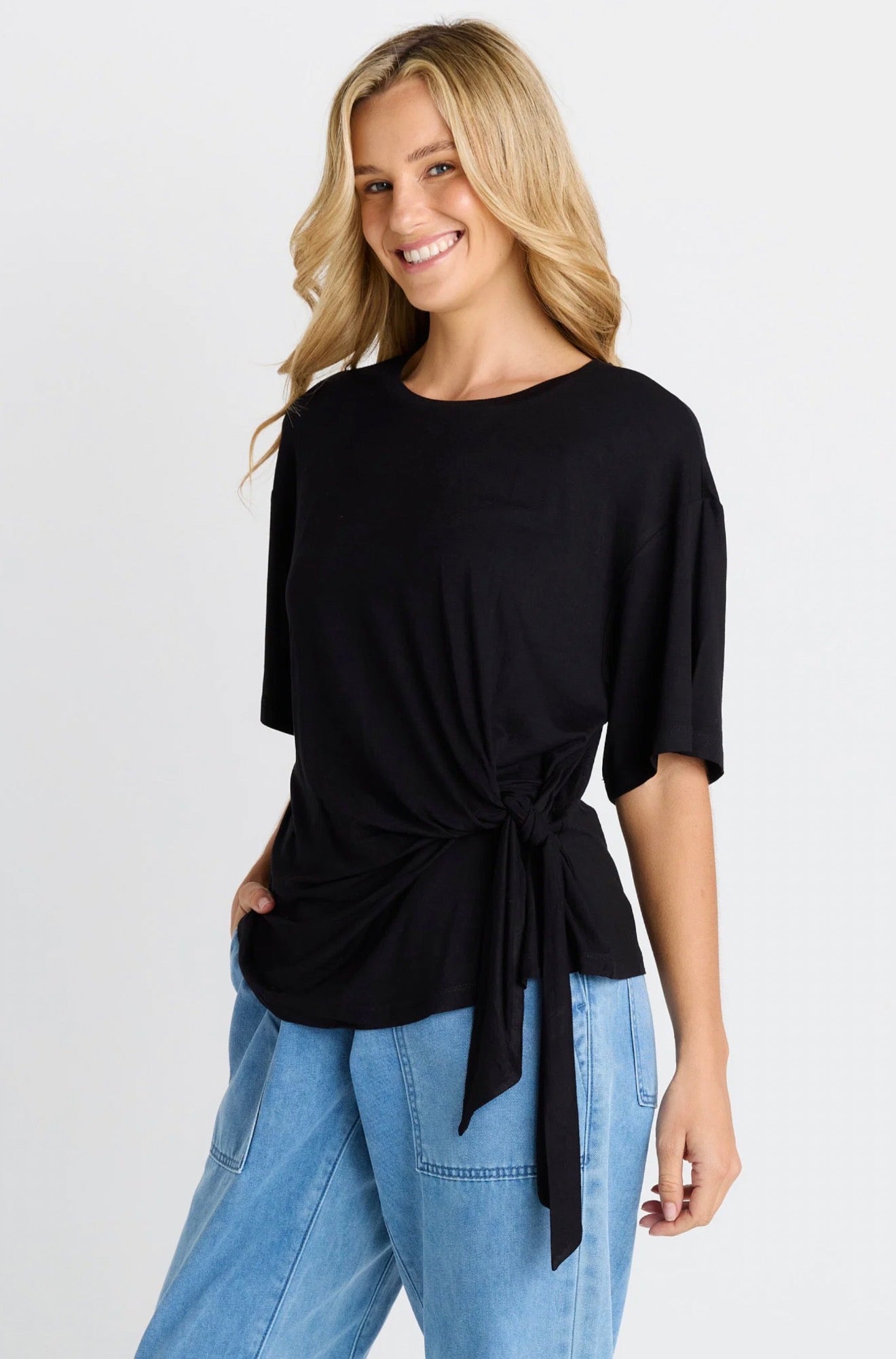 Betty Basics | Knot Tee - Black