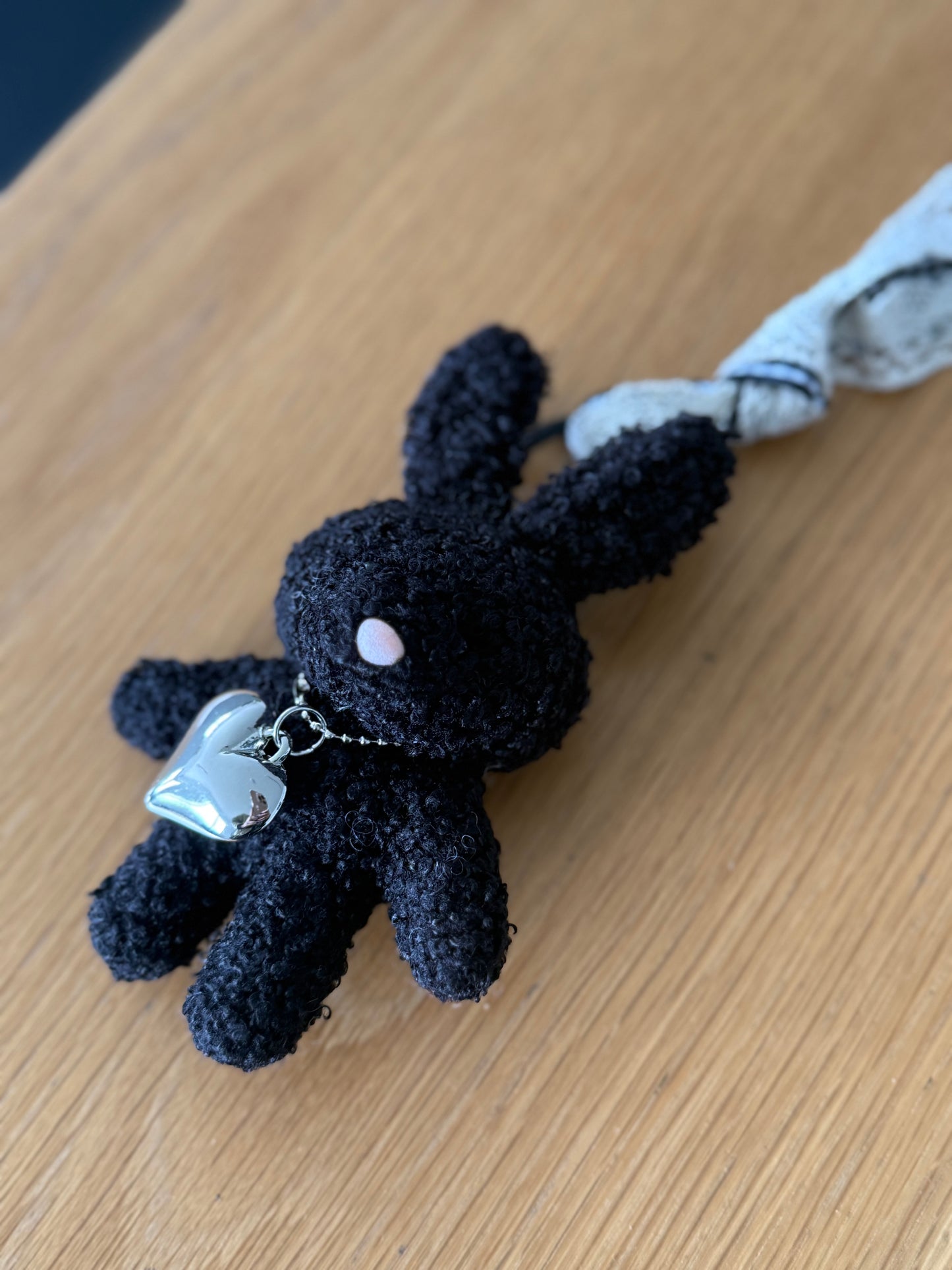 The Cottage Collection | Ted Keyring - Black