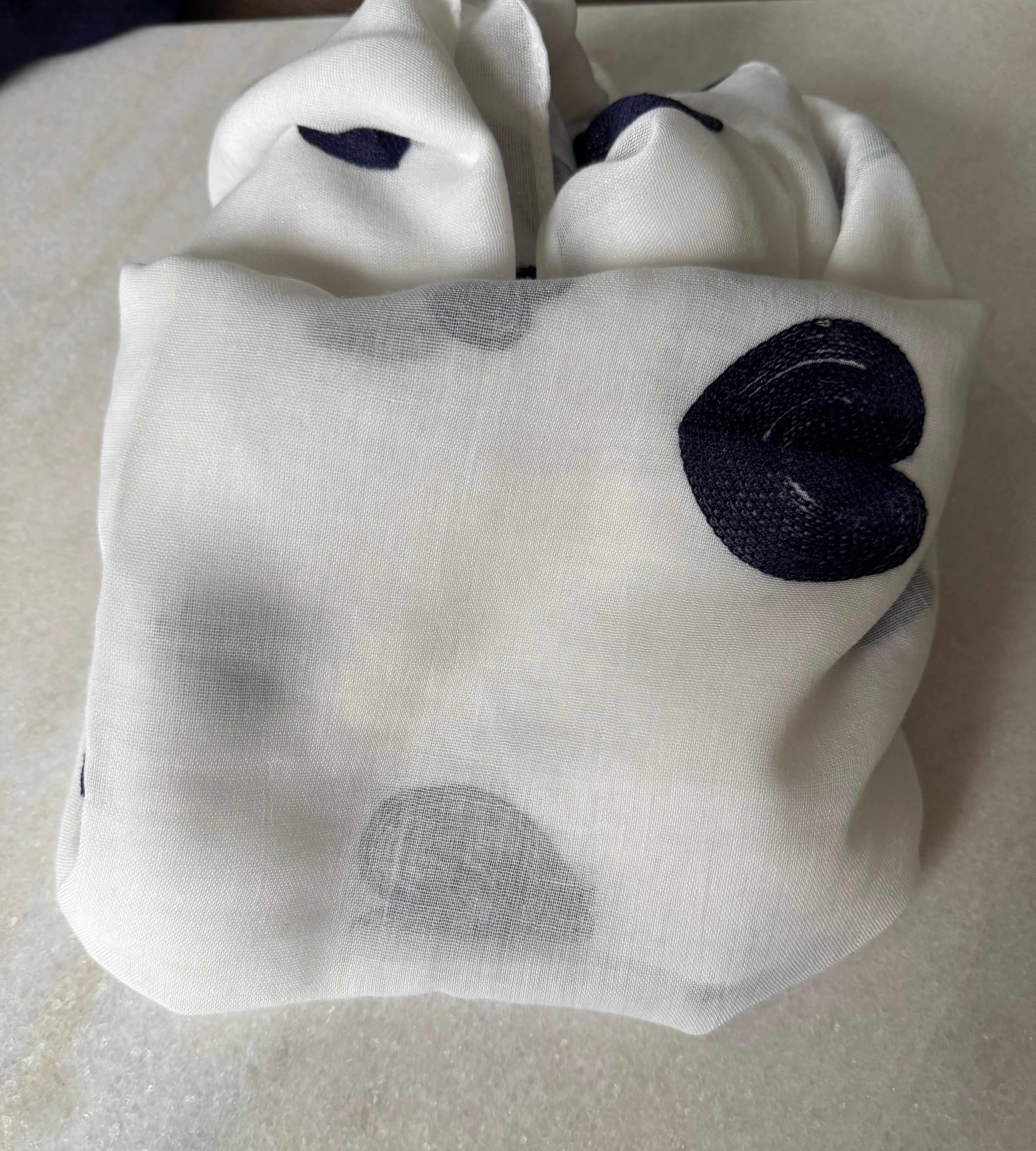 The Cottage Collection Scarf| Hearty Heart Heart - White