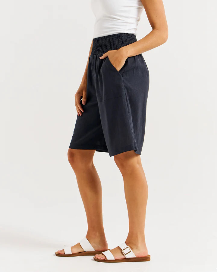 Betty Basics | Indi Grey - Lee Bermuda Short