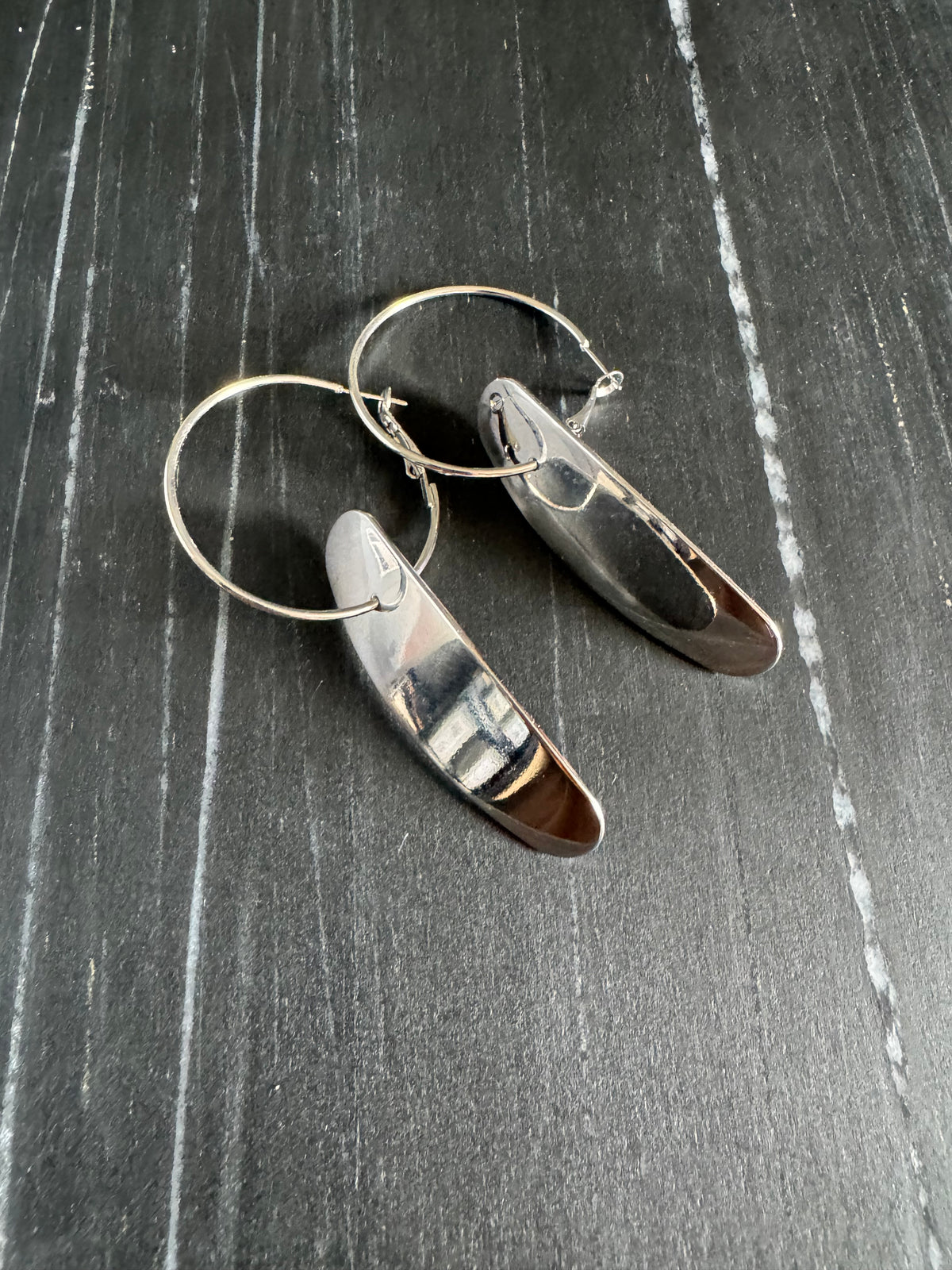 The Cottage Collection - The Sloane Earrings - Silver