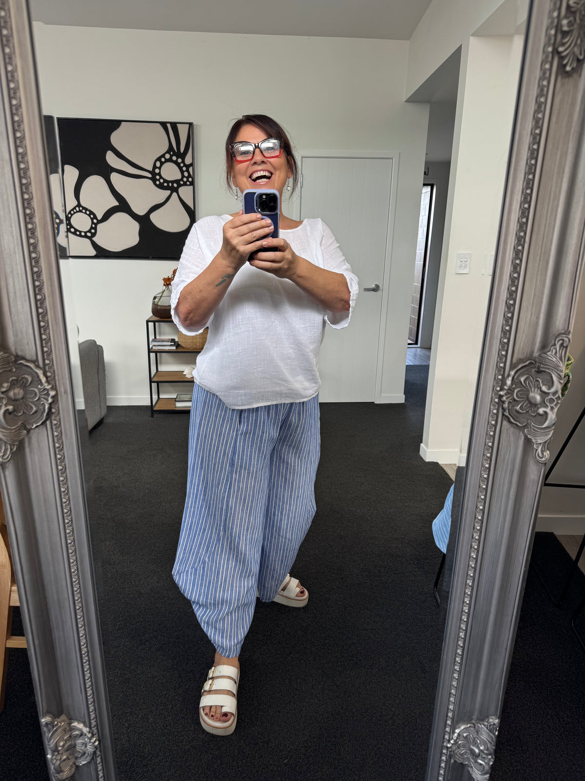 The Cottage Collection | Miss Molly Linen Pants - Hampton Blue