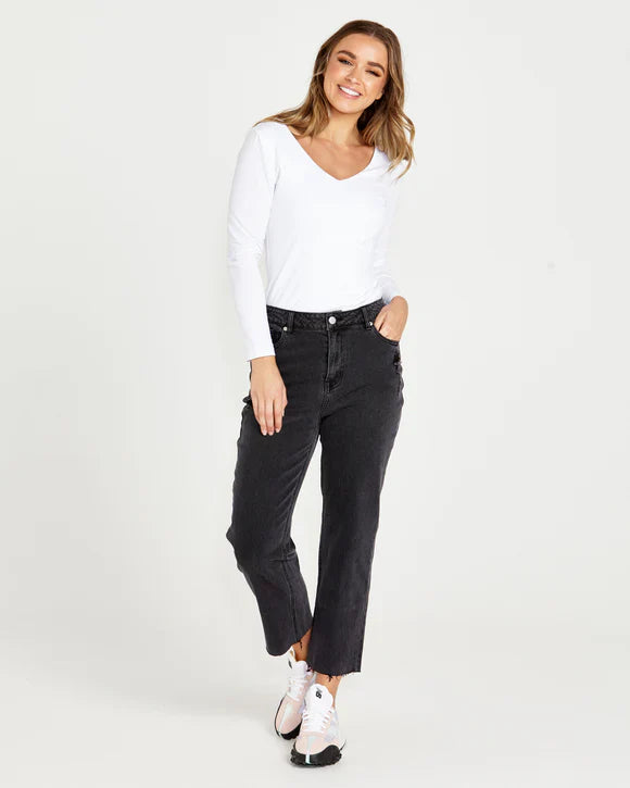 Sass | Mavourne Straight Leg Jeans - 82 Wash