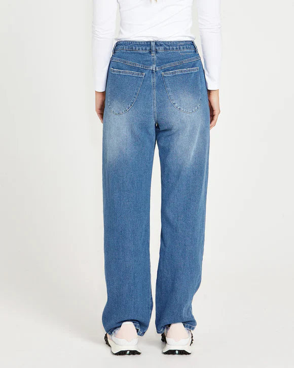 Sass | Emerald High Waisted Wide Leg Jeans - 80 Wash