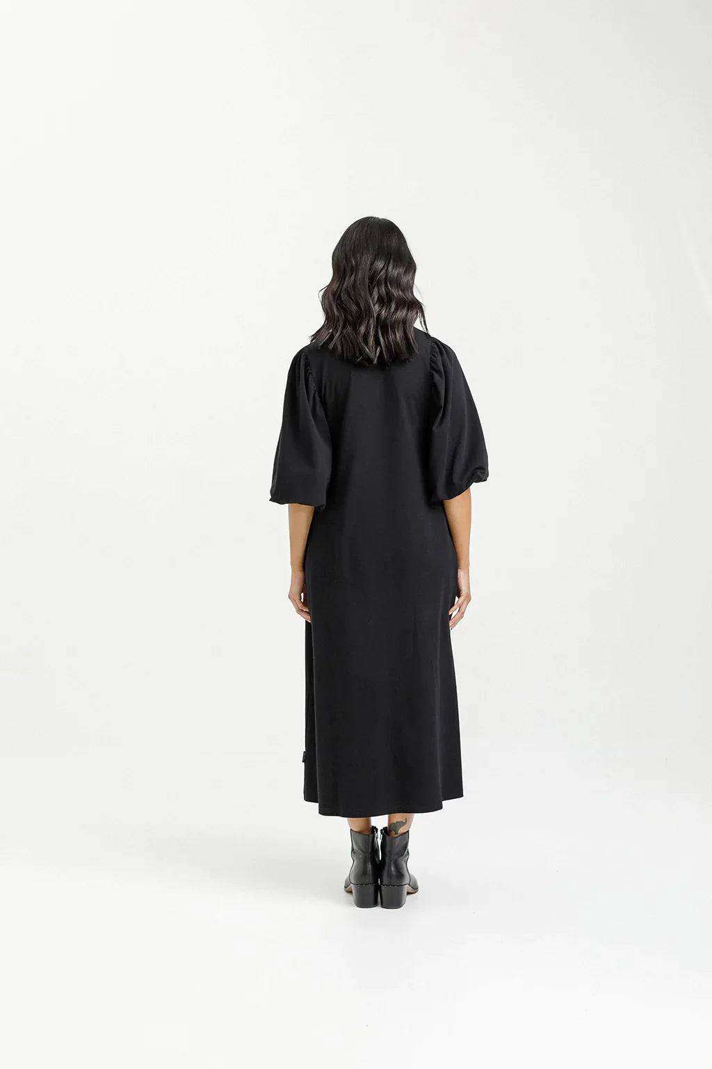 Home-Lee | Black - Ivy Midi Dress