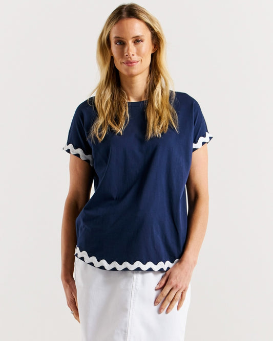 Betty Basics - Sunny Tee Navy