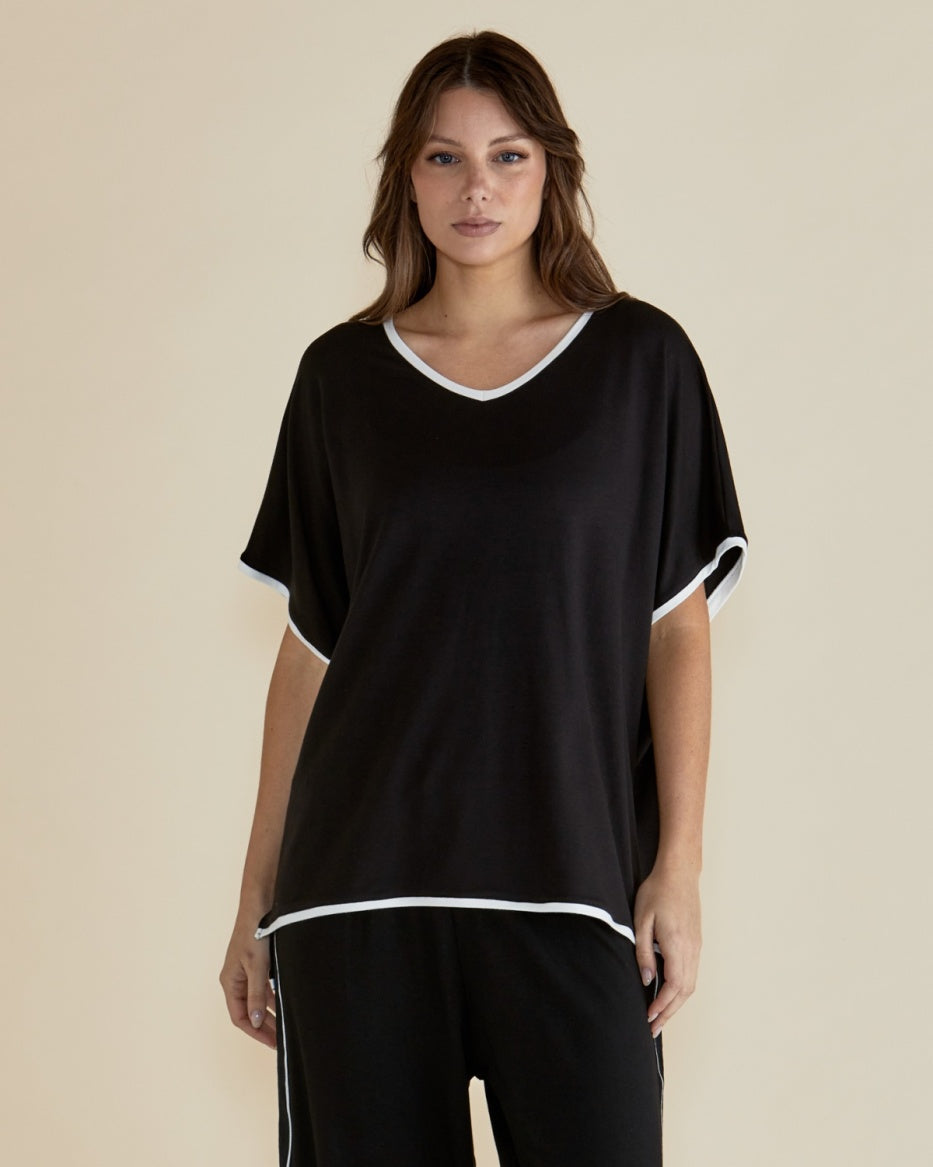 Betty Basics | Clara Tee - Black