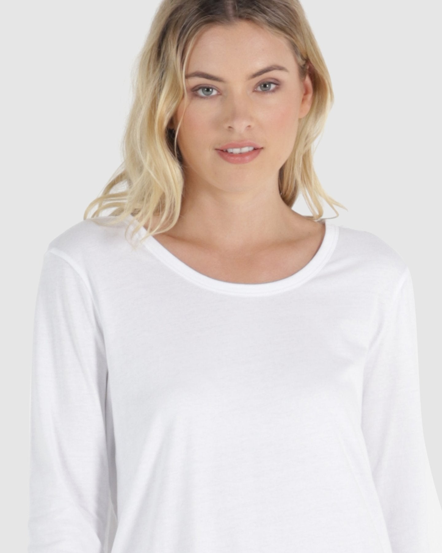 Betty Basics | White Megan Long Sleeve